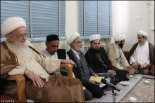 گزارش تصویری : دیدار جمعی از علمای اهل سنت هندوستانی و اندونزی با حضرت آیت الله العظمی صافی گلپایگانی